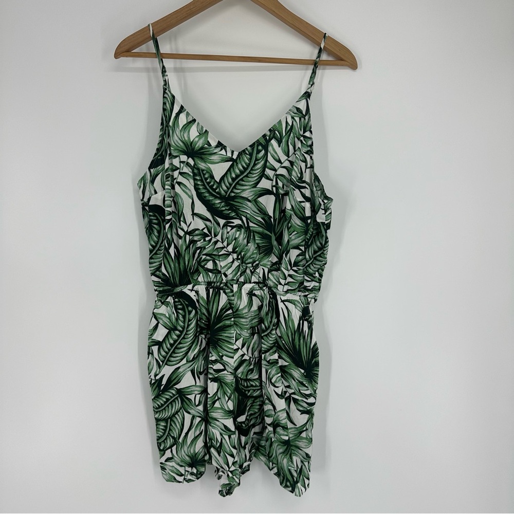 Divided by H&M Romper Green Leaf Motive Size M